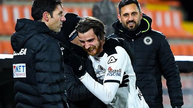 SPEZIA-MILAN 13-02-2021 Spezia (2-0): esultanza Vincenzo Italiano (allenatore Spezia)-Simone Bastoni TASSONE/SILPRESS