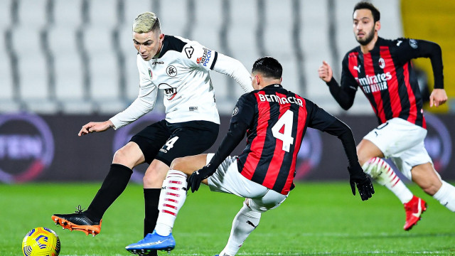 SPEZIA-MILAN 13-02-2021 Nahuel Estevez-Ismael Bennacer-Hakan Calhanoglu. TASSONE/SILPRESS