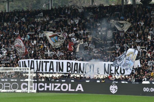 Fans Spezia  during  Spezia Calcio vs AC Pisa, Italian soccer Serie B match in La Spezia, Italy, March 09 2025